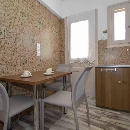 Manousi 1- Ground Floor * Mystras